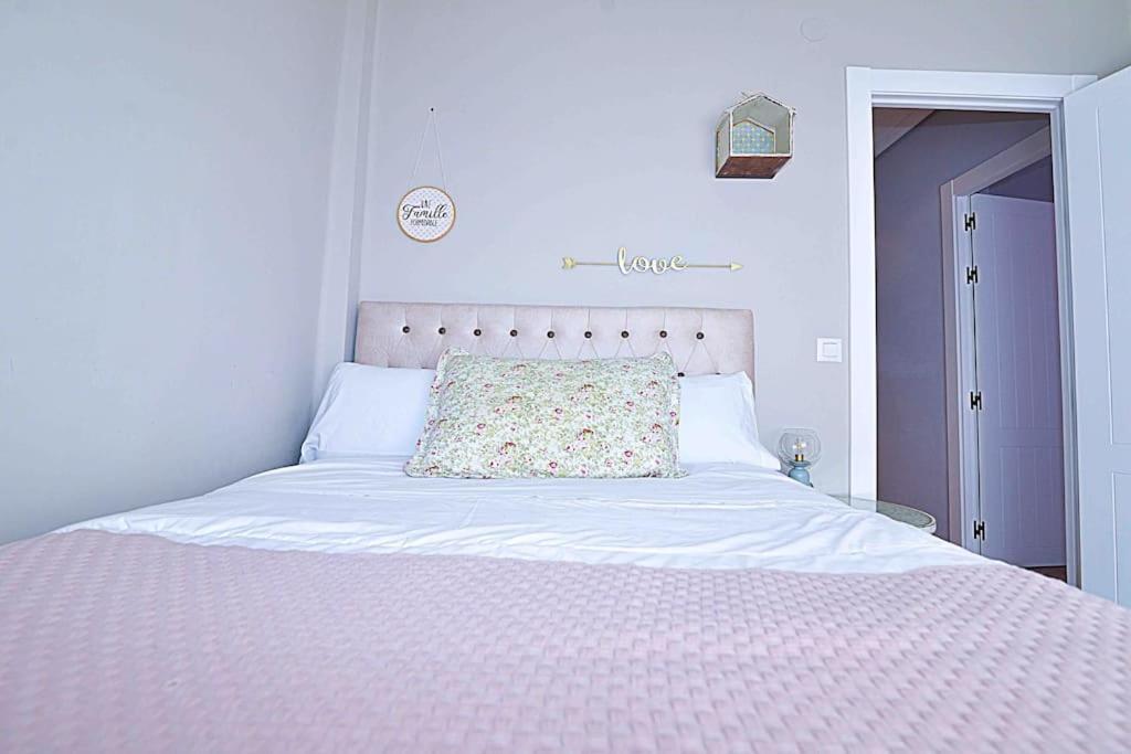 Apartamento Con Encanto "Las Raices" Santander Exterior foto